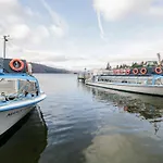 6 Waterside Nyaraló