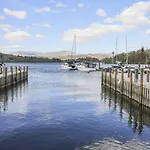 6 Waterside