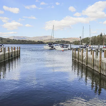 6 Waterside