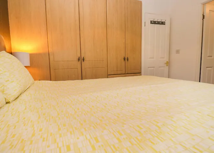 6 Waterside Casa de Férias *