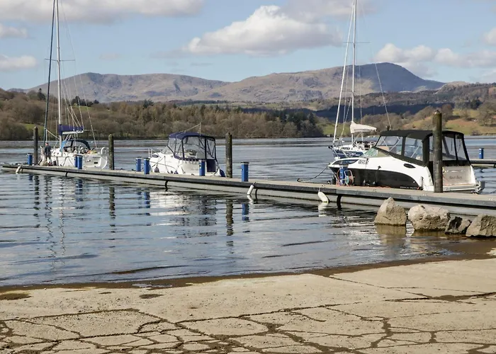 6 Waterside Casa de Férias